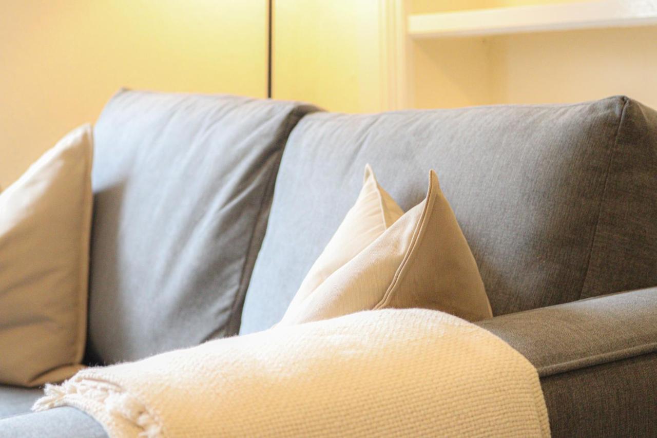 Cosy Ardrossan Apartment Экстерьер фото